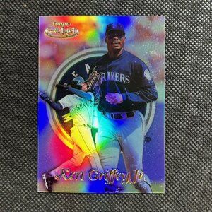 1999 Topps Gold Label - Ken Griffey Jr #100 Class 1 Seattle Mariners HOF